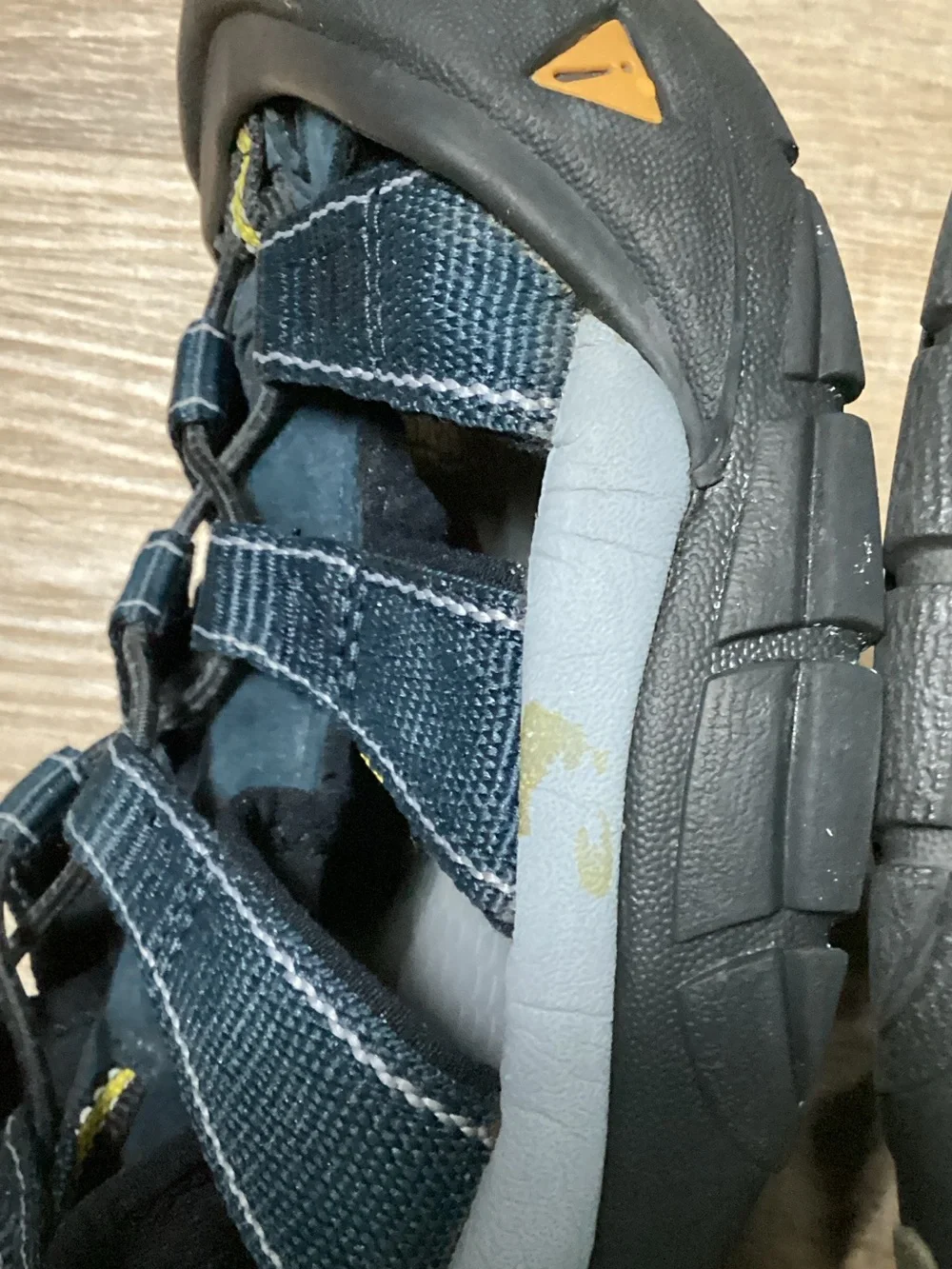 Keen Men’s Newport H2 Navy/Medium Grey Sport Sandals US 10.5 Unisex
